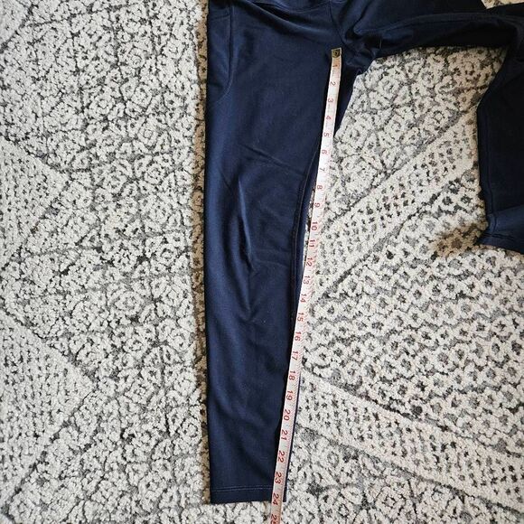 Old Navy Active Powersoft Extra High Rise Maternity Leggings in Navy Size Small - Picture 5 of 5